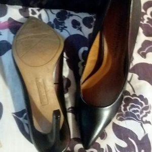 Black pointed stilettos 6.5 W